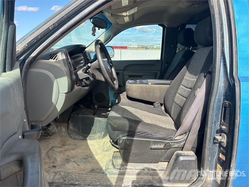 GMC Sierra 1500 أخرى