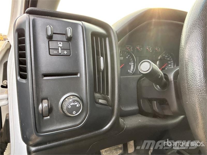 GMC Sierra 1500 Muu