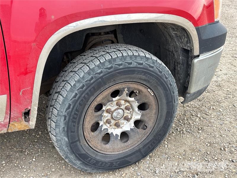 GMC Sierra 1500 その他