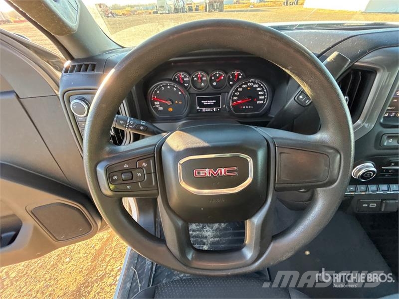 GMC Sierra 1500 Muu