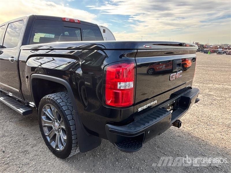 GMC Sierra 1500 Muu