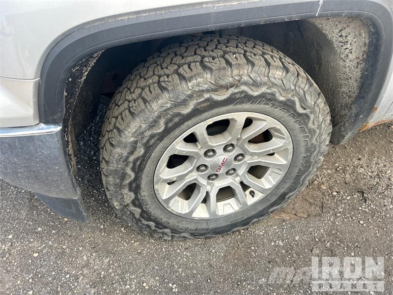 GMC Sierra 1500 Drugi