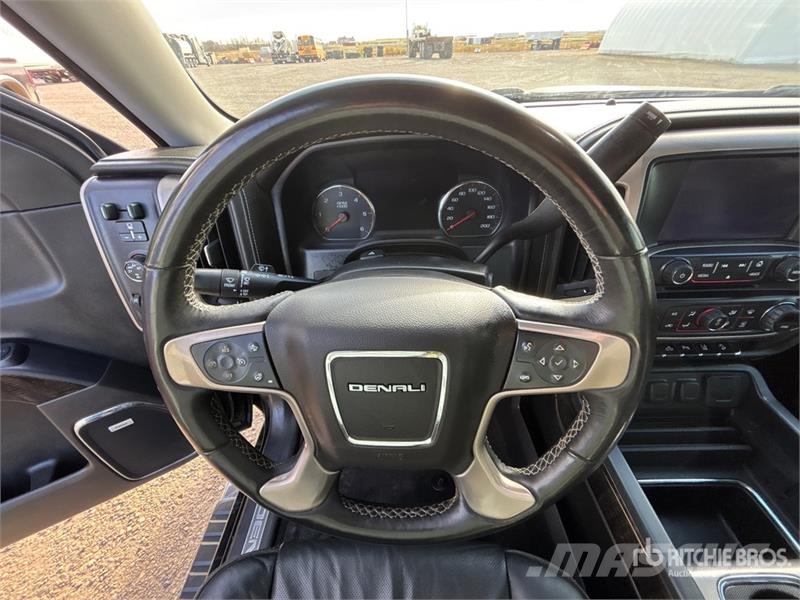GMC Sierra 1500 Muu