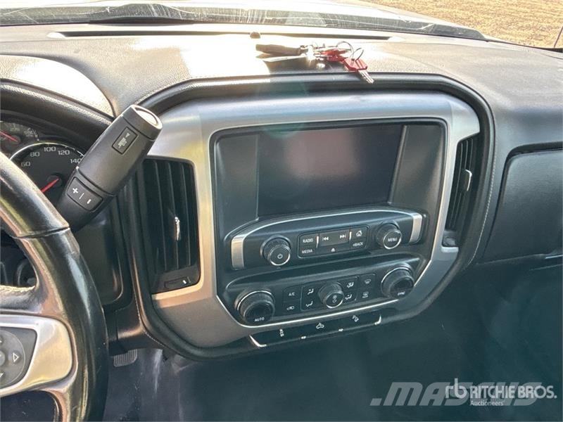 GMC Sierra 1500 Egyéb