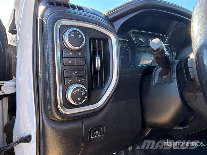 GMC Sierra 1500 Otros