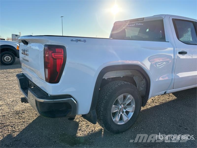 GMC Sierra 1500 Muu