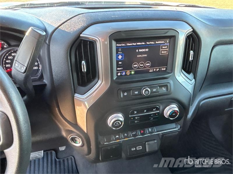 GMC Sierra 1500 Muu
