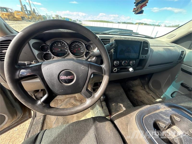 GMC Sierra 1500 أخرى