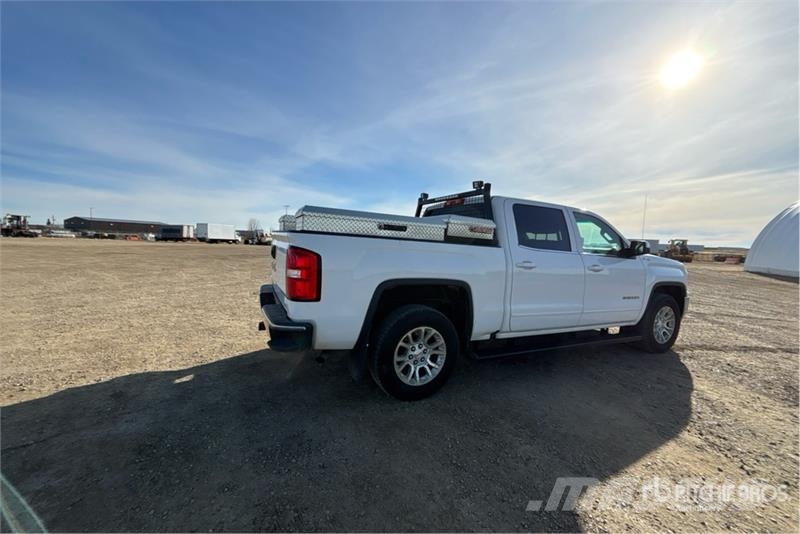 GMC Sierra 1500 Egyéb