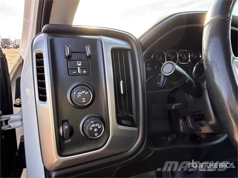 GMC Sierra 1500 Egyéb