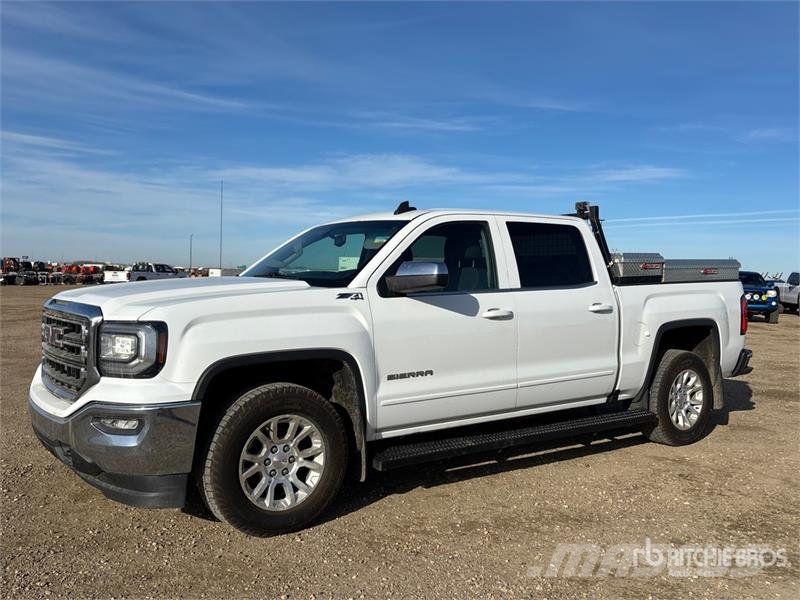 GMC Sierra 1500 Egyéb