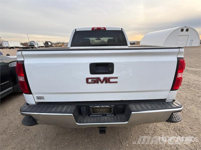 GMC Sierra 1500 Muu
