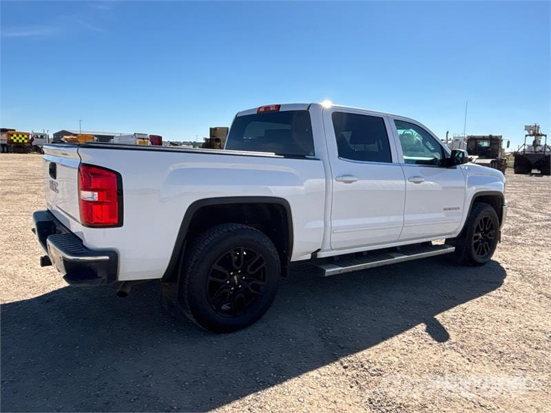 GMC Sierra 1500 Muu