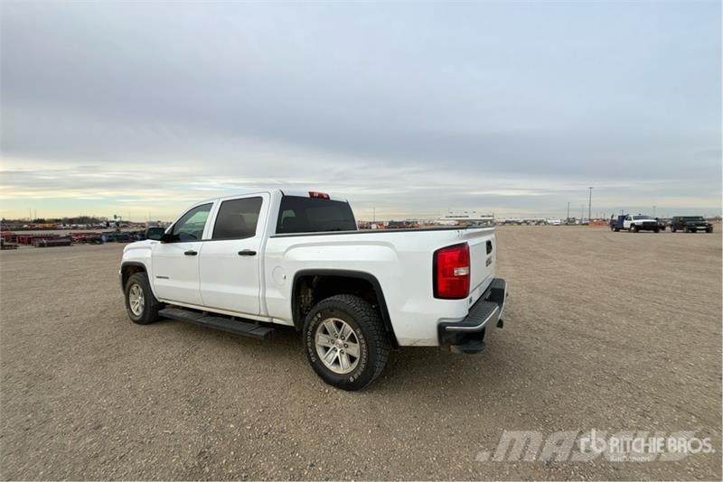 GMC Sierra 1500 Muu