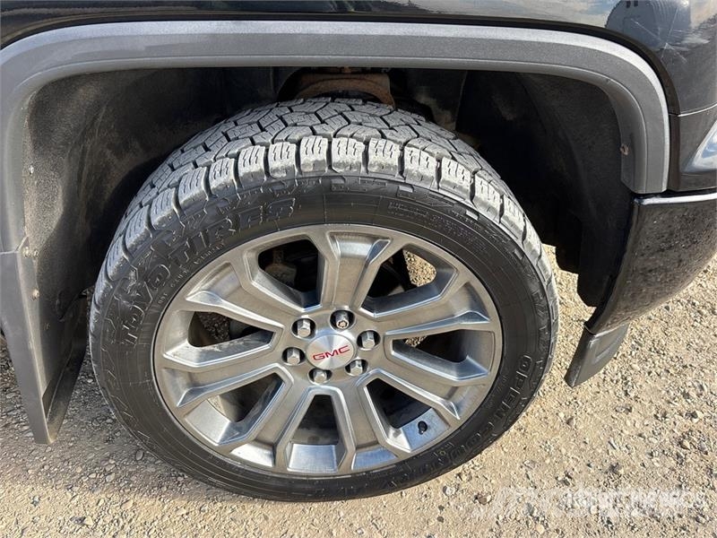 GMC Sierra 1500 Muu