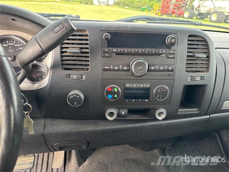 GMC Sierra 1500 أخرى