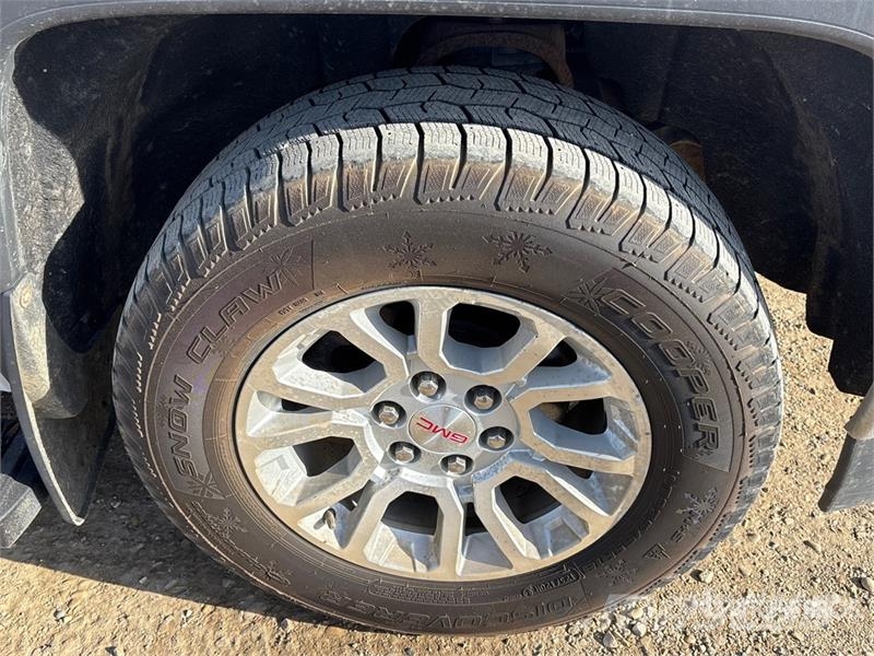 GMC Sierra 1500 Egyéb