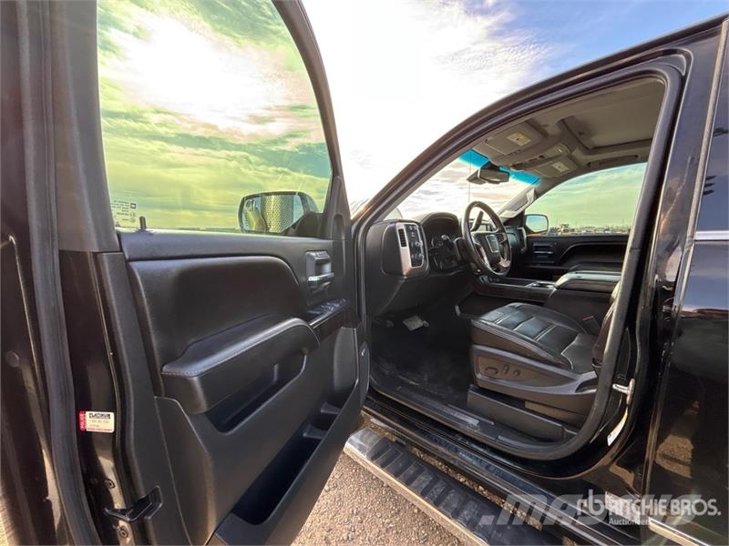 GMC Sierra 1500 Muu