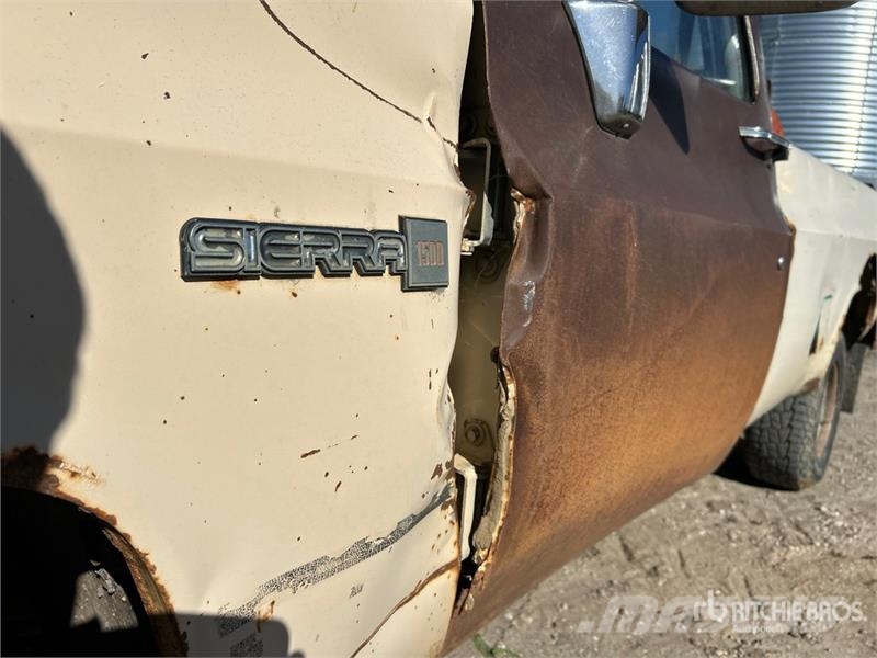 GMC Sierra 1500 Ostalo