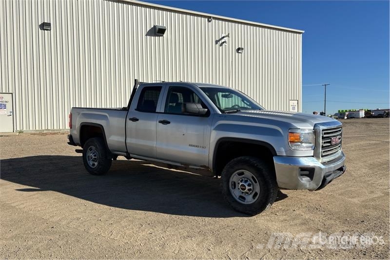 GMC Sierra 2500 Outro