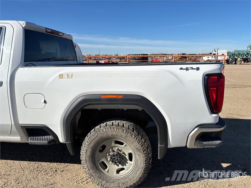 GMC Sierra 2500 Other