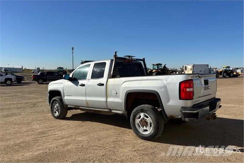 GMC Sierra 2500 Outro