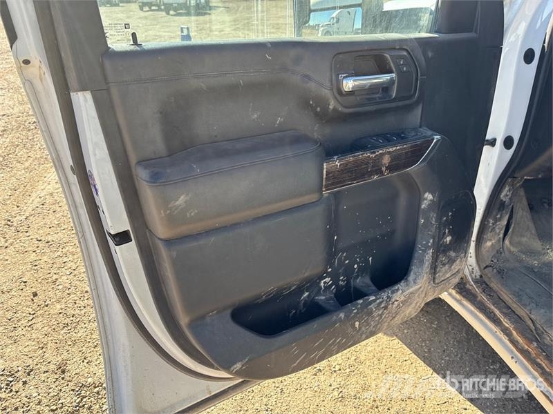 GMC Sierra 2500 Other