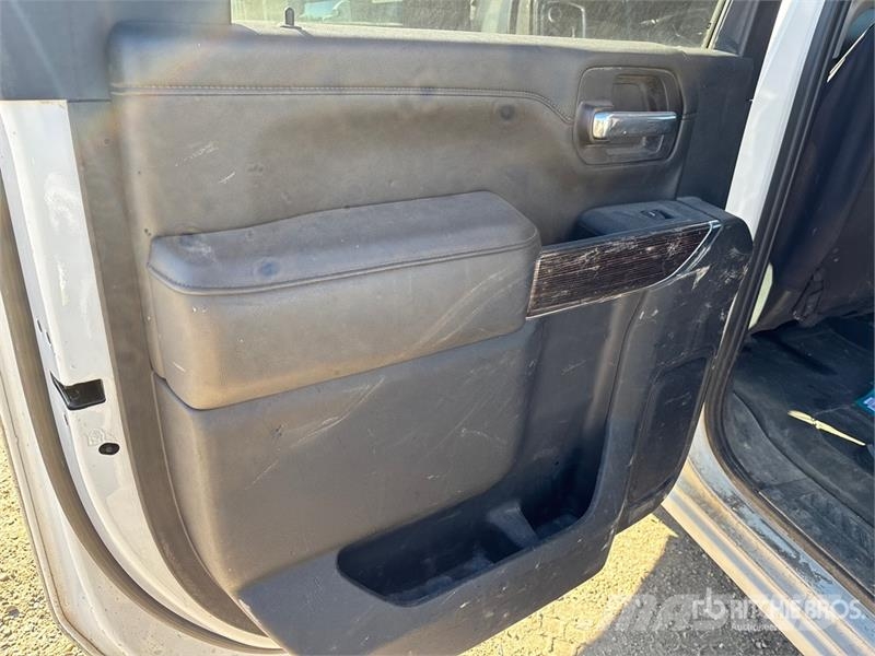 GMC Sierra 2500 Other