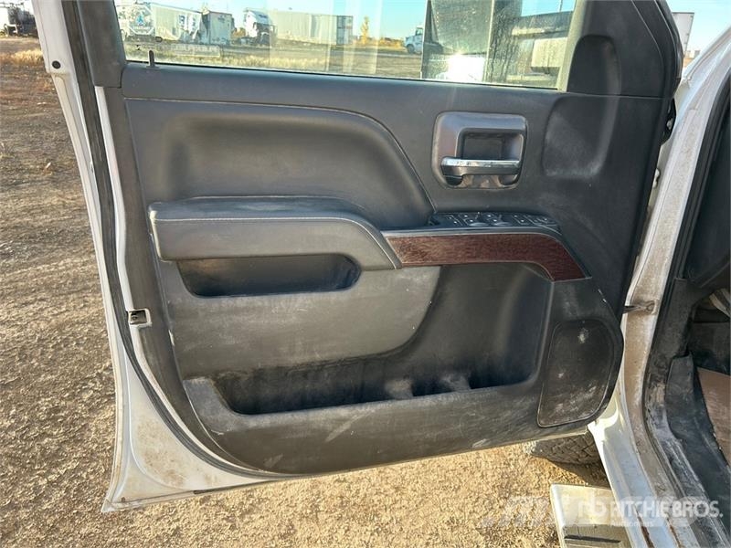 GMC Sierra 2500 Muu
