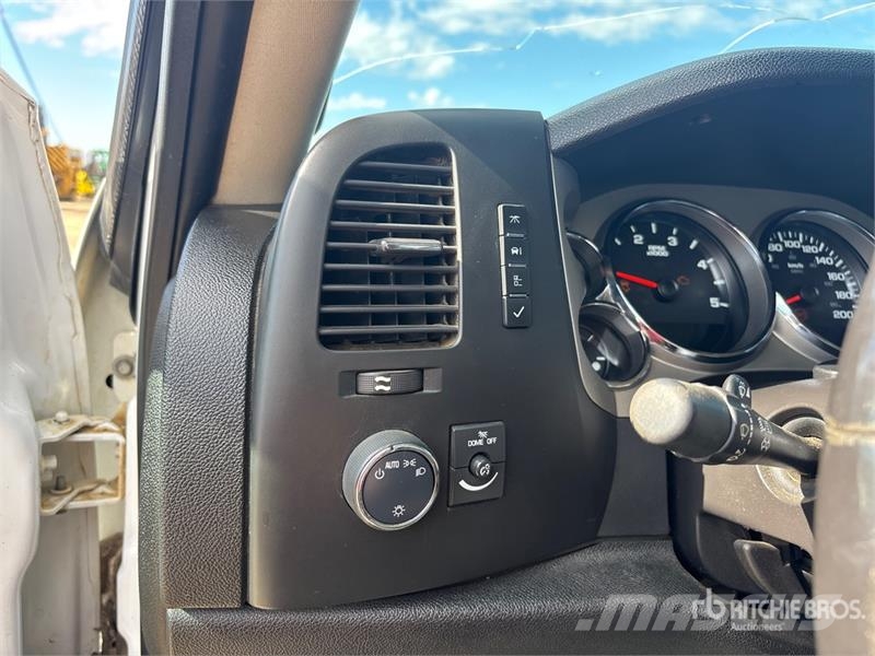 GMC Sierra 2500 Diger