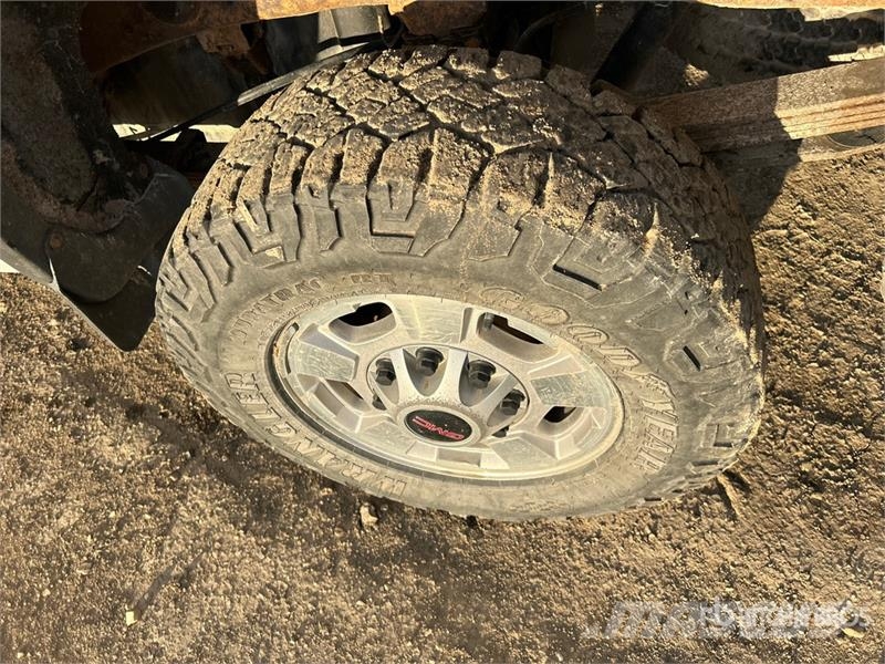 GMC Sierra 2500 Muu