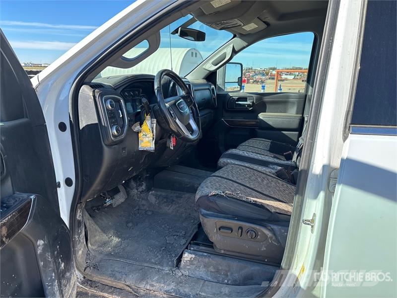 GMC Sierra 2500 Other