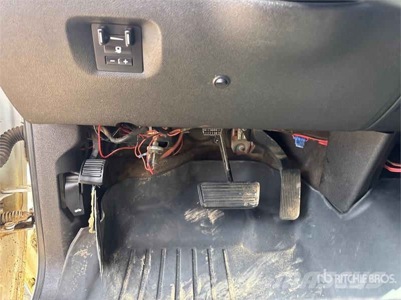 GMC Sierra 2500 Diger