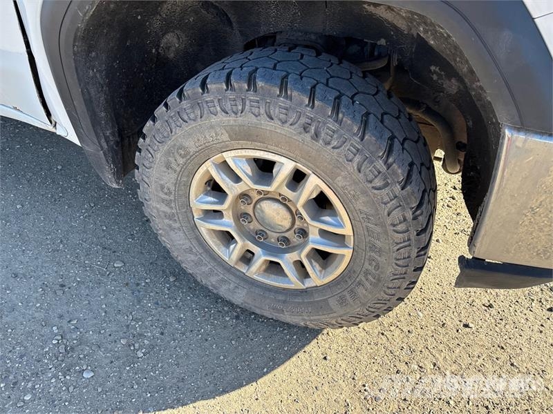 GMC Sierra 2500 Other