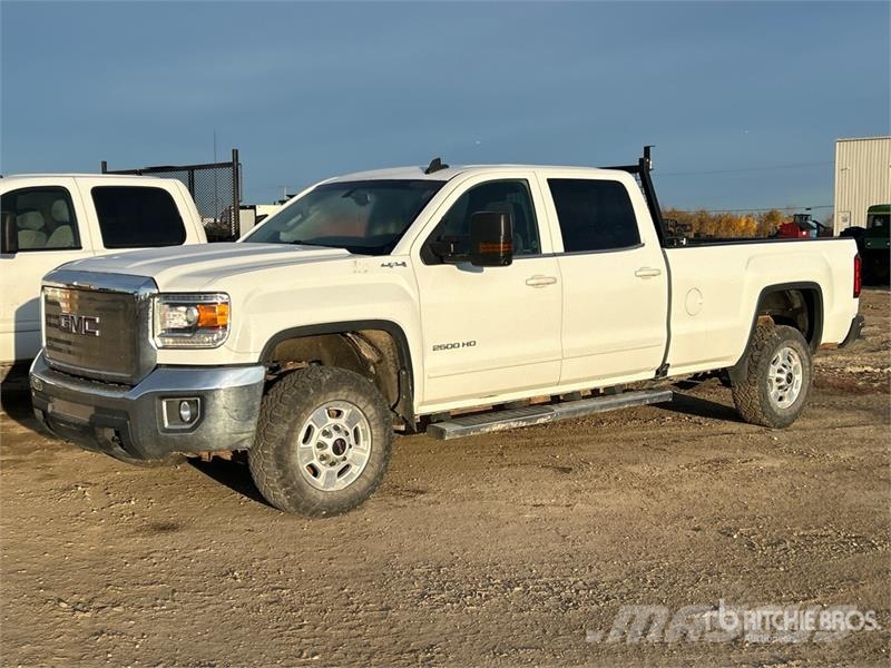 GMC Sierra 2500 Muu