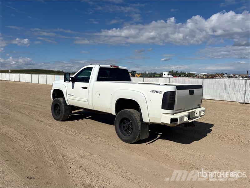 GMC Sierra 2500 Diger