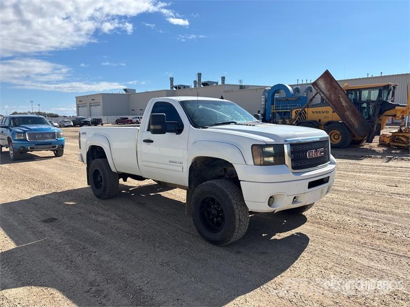 GMC Sierra 2500 Diger