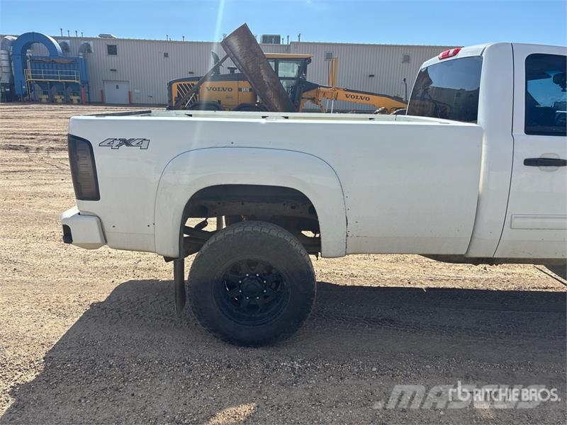 GMC Sierra 2500 Diger