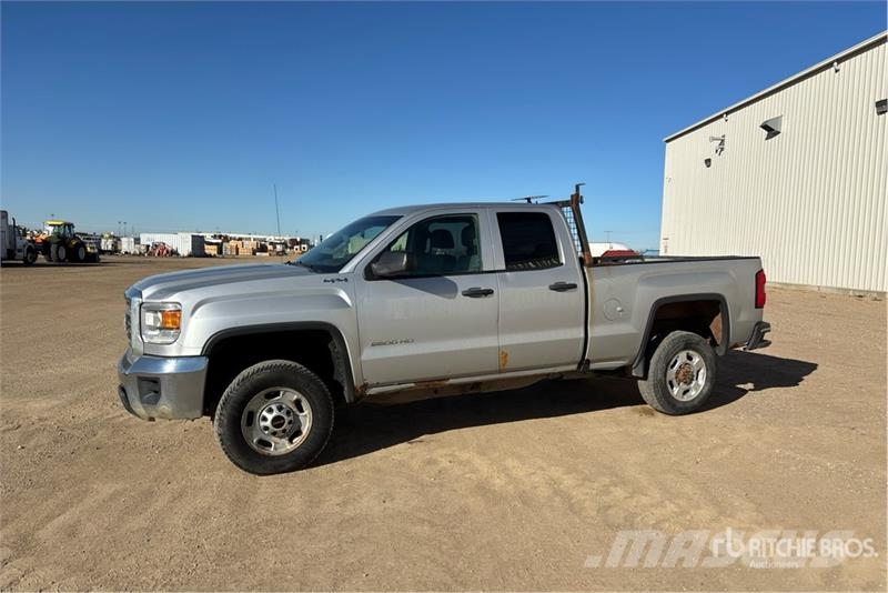 GMC Sierra 2500 Outro