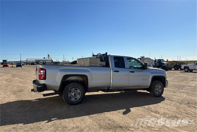 GMC Sierra 2500 Outro