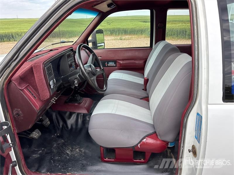 GMC Sierra 2500 Extended Cab Service Truck Комунальні автомобілі / автомобілі загального призначення