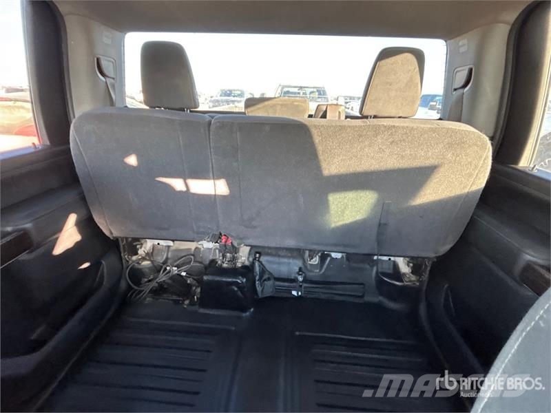 GMC Sierra 2500HD Otros