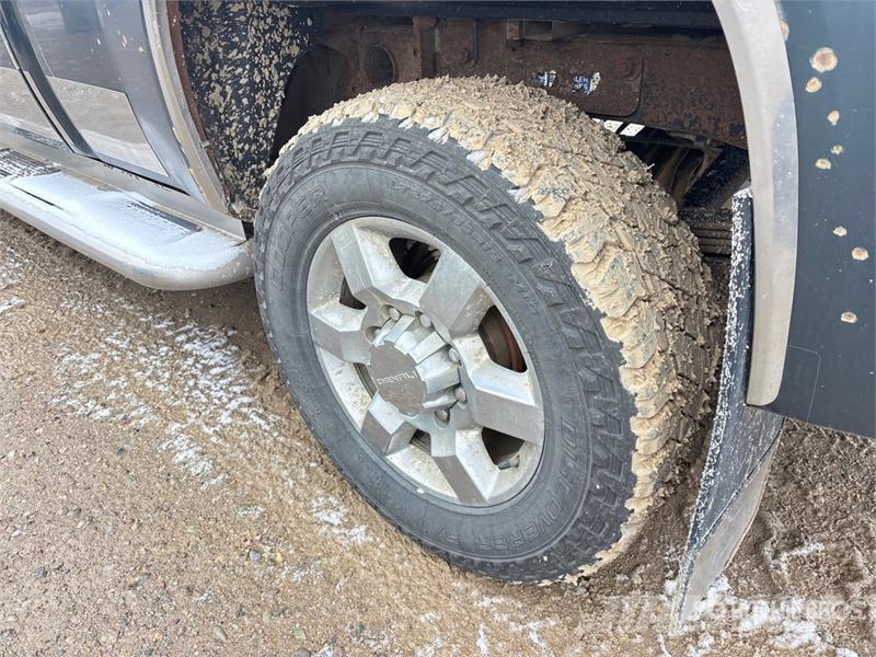 GMC Sierra 2500HD Egyéb