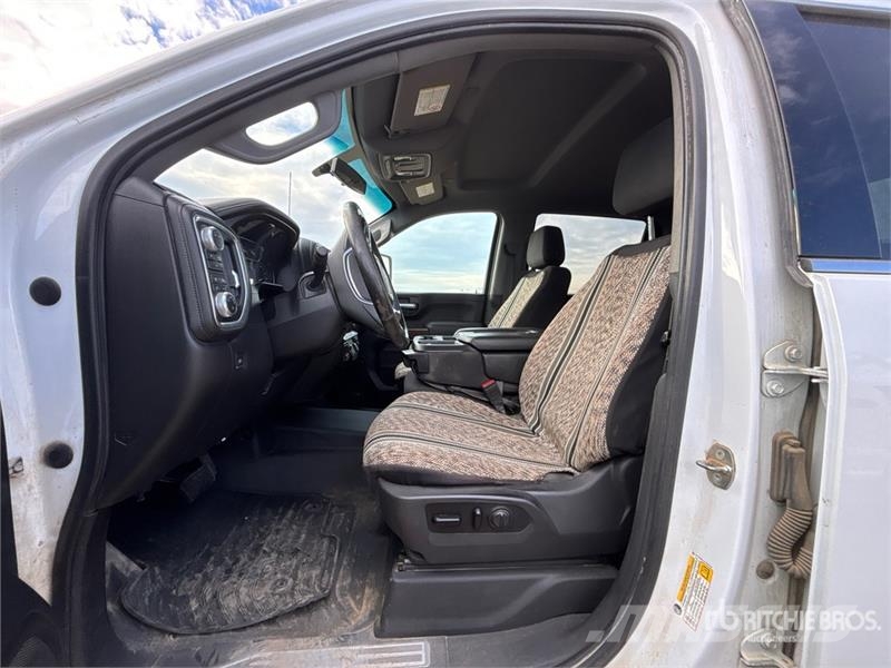 GMC Sierra 2500HD Otros