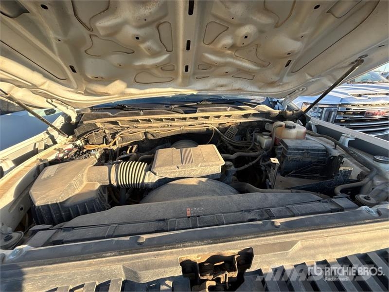 GMC Sierra 2500HD Otros