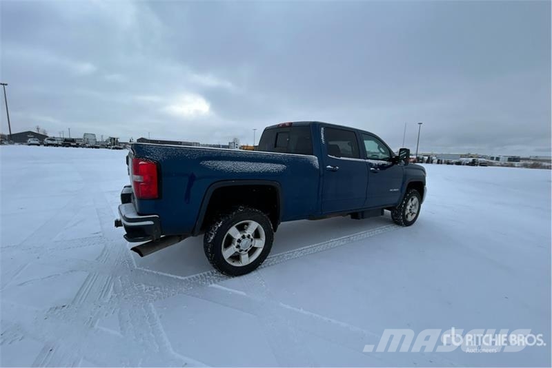 GMC Sierra 2500HD Drugi