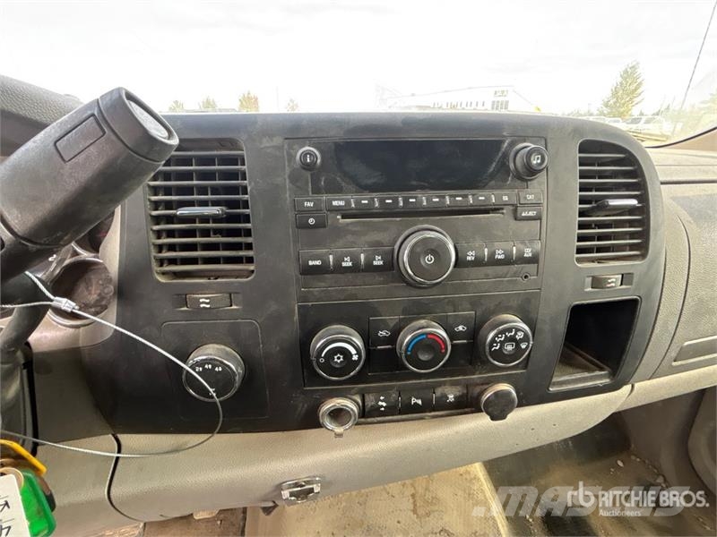 GMC Sierra 2500HD Další