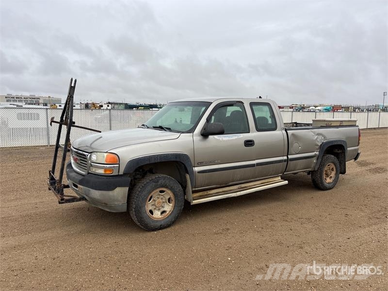 GMC Sierra 2500HD Andere Transporter