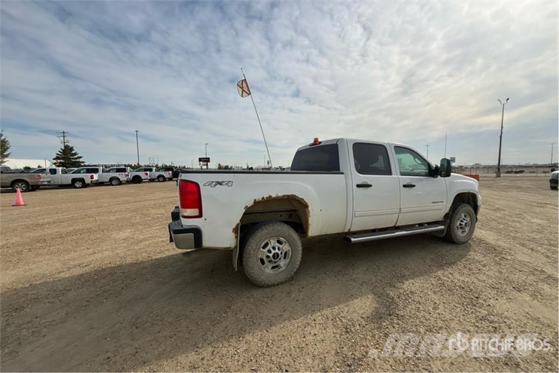 GMC Sierra 2500HD Další