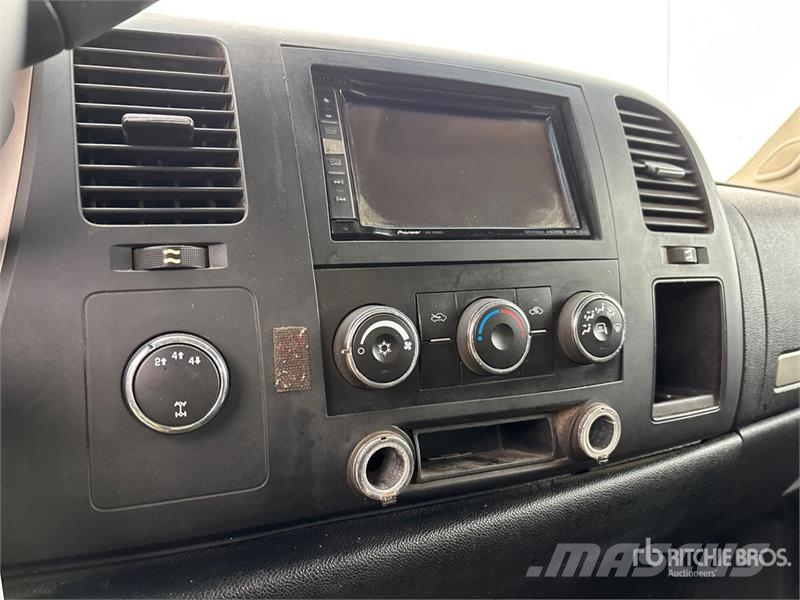 GMC Sierra 2500HD Platte bakwagens